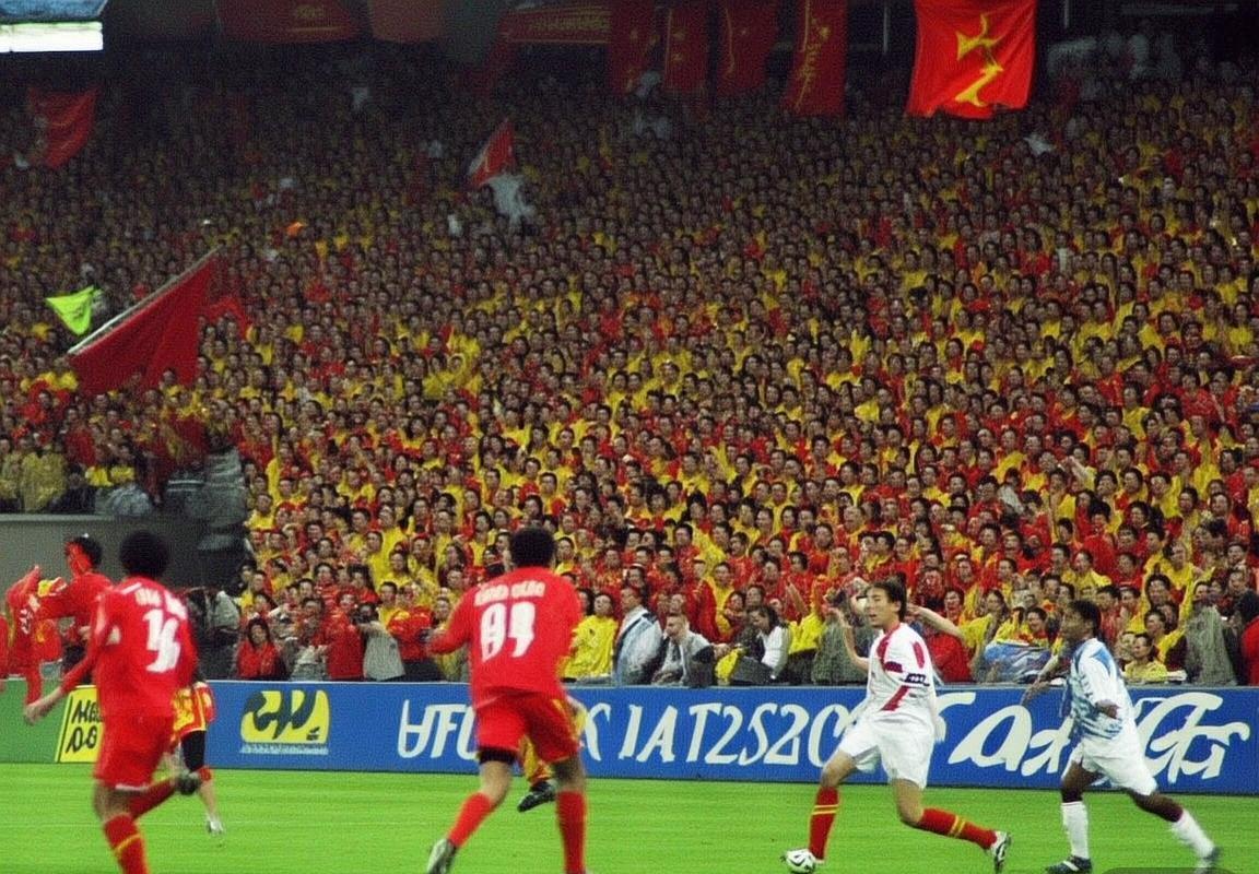 2004世预赛焦点战：中港对决精彩瞬间及赛后反思
